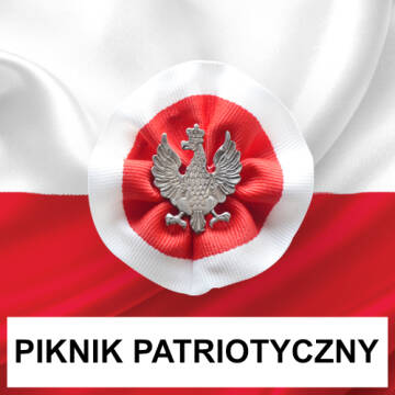 Grafika przedstawia flagę biało-czerwoną z kotylionem po środku. W kotylionie znajduje się srebrny orzełek 