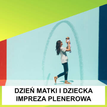 Grafika przedstawia kobietę trzymajacą małe dziecko w rękach, w geście podnoszenia do góry