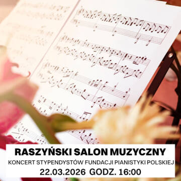 Grafika przedstawia nuty na stojaku przy kompozycji kwiatów.